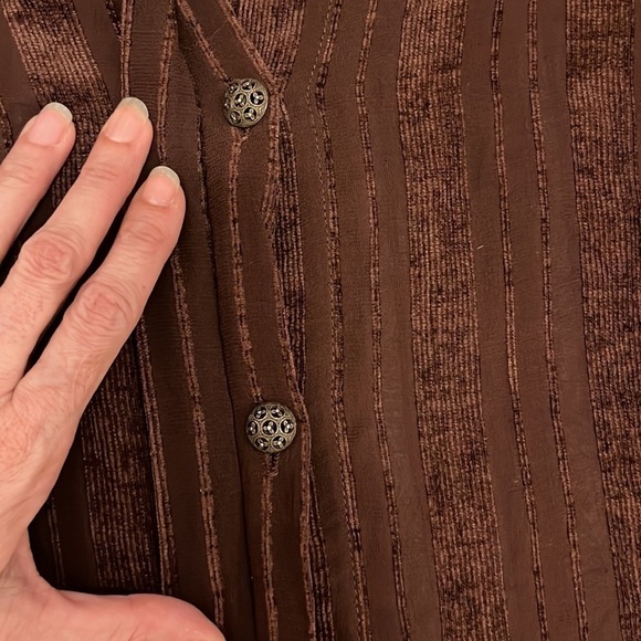 𝅺DAVID Dart Blouse - Picture 4 of 6